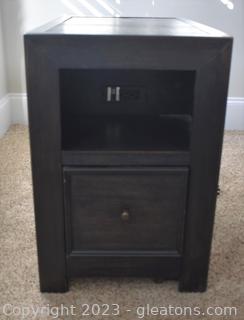 Chairside End Table / Lift Top Storage / Drawer / Open Cubby 